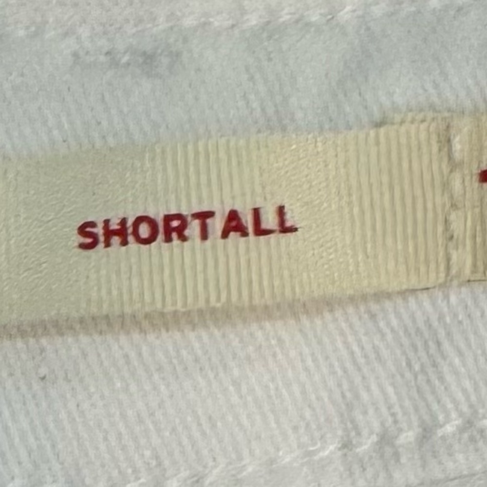 Levi’s White Denim Overall Shorts Kids Size 12 Adjustable Straps - Picture 5 of 6